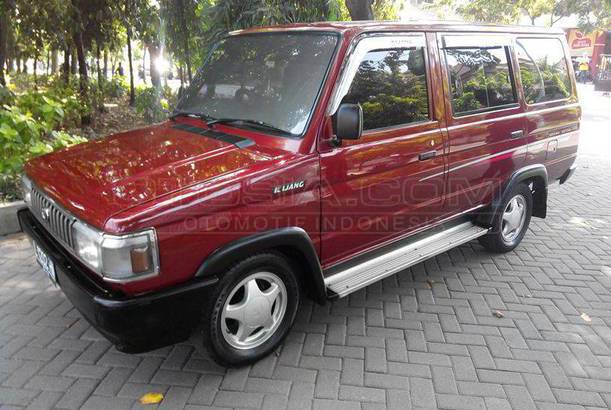 Dijual Mobil Bekas Surabaya - Toyota Kijang 1996 Otosia.com