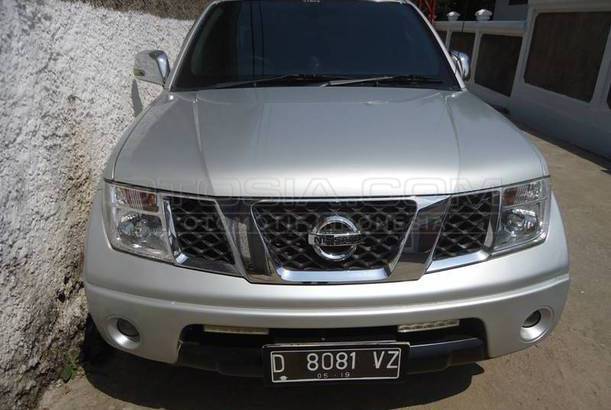 Dijual Mobil Bekas Bandung - Nissan Navara 2011 Otosia.com