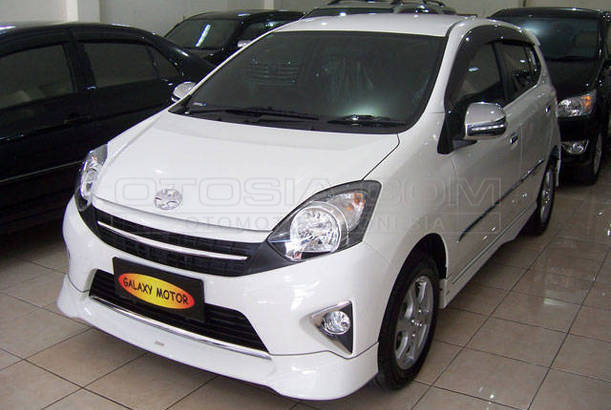 Jual Mobil Toyota Agya TRD G Bensin 2014 - Malang Otosia.com