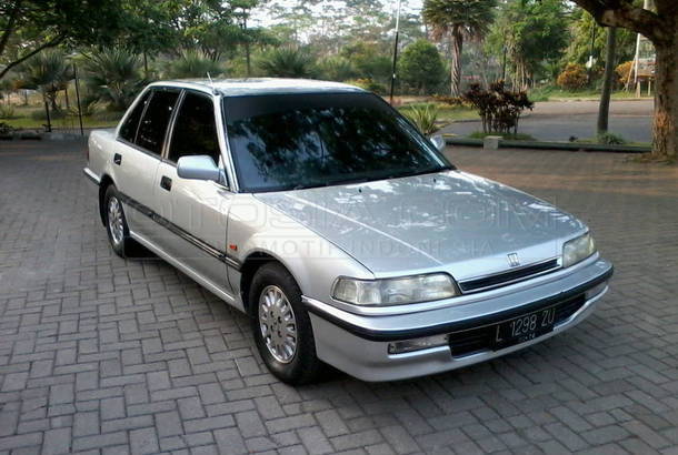 Dijual Mobil Bekas Malang - Honda Civic 1990 Otosia.com