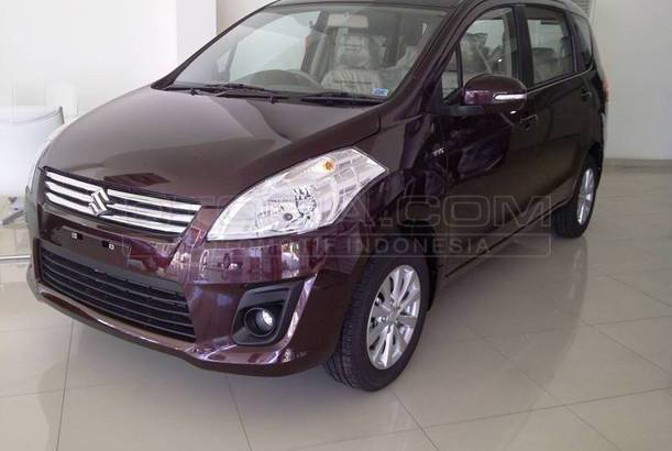 Dijual Mobil Bekas Surabaya - Suzuki Ertiga 2014