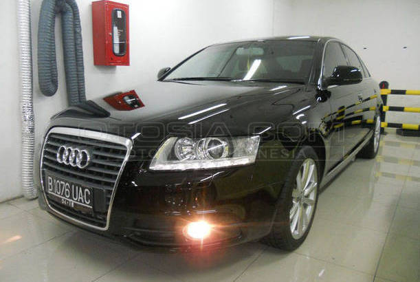 Dijual Mobil Bekas Jakarta Pusat - Audi A6 2010 Otosia.com