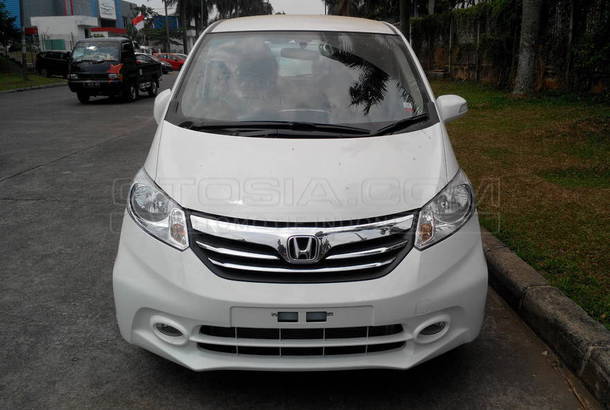 Dijual Mobil Bekas Jakarta Timur - Honda Freed 2016