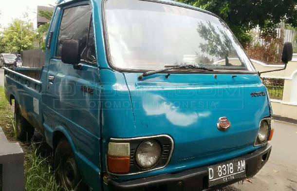 Dijual Mobil Bekas Bandung - Toyota Hiace 1982 Otosia.com