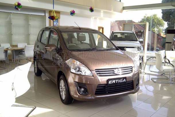 Dijual Mobil Bekas Jakarta Timur - Suzuki Ertiga, 2014 