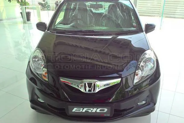 Jual Mobil Honda Brio E Bensin 2015 - Surabaya Otosia.com Jual Mobil Honda Brio E Bensin 2015 - Surabaya Otosia.com