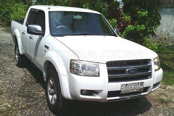 Dijual Mobil Bekas Pekanbaru - Ford Ranger Double-cab 