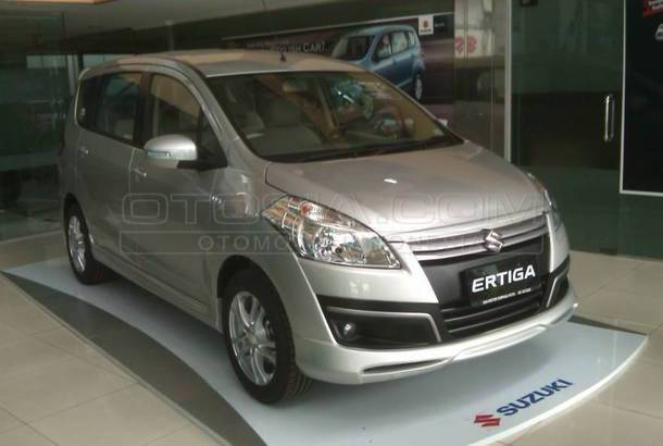 Dijual Mobil Bekas Jakarta Pusat - Suzuki Ertiga, 2014