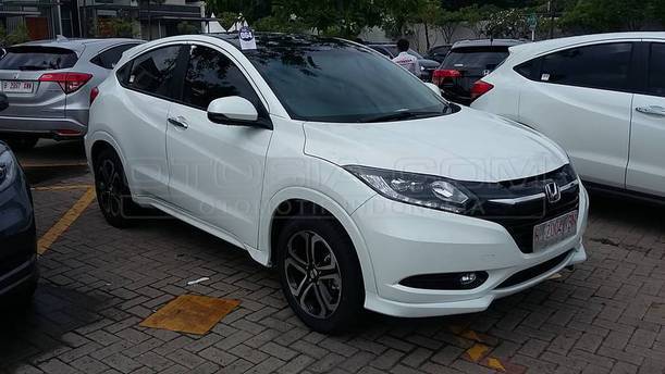 Dijual Mobil Bekas Jakarta Timur - Honda HRV 2015