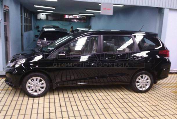  Dijual  Mobil  Bekas  Surabaya  Honda  Mobilio  2021 Otosia com