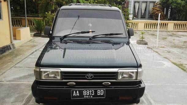 Dijual Mobil Bekas Semarang - Toyota Kijang 1994