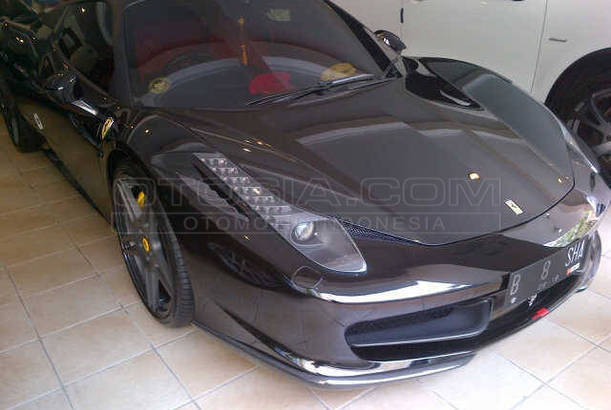 Dijual Mobil Bekas Surabaya - Ferrari 458 Italia 2013 