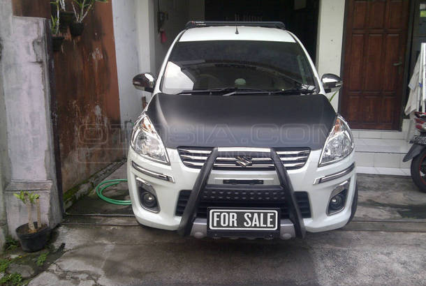 Dijual Mobil Bekas Denpasar - Suzuki Ertiga, 2013
