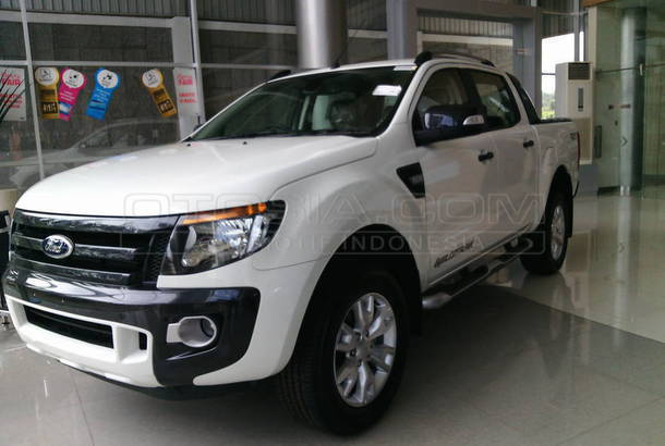 Dijual Mobil Bekas Jakarta Timur - Ford Ranger 2015