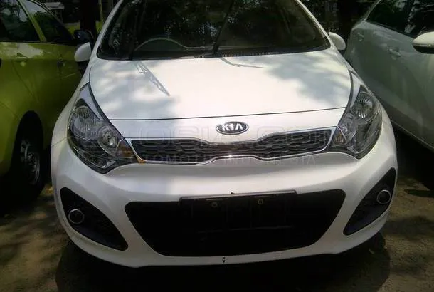 Dijual Mobil Bekas Jakarta Utara - KIA Rio 2014