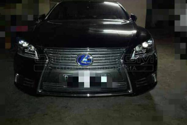 Dijual Mobil Bekas Jakarta Barat - Lexus LS 2013 Otosia.com