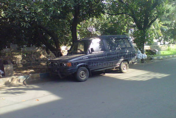 Dijual Mobil Bekas Jakarta Utara Toyota Kijang  1992 