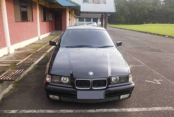 Mobil Kapanlagi.com : Dijual Mobil Bekas Bandung - BMW 3, 1996