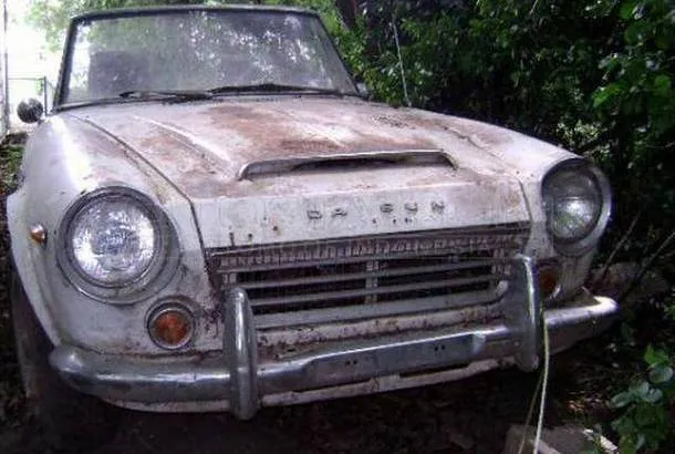 Dijual Mobil Bekas Surabaya - Datsun Go 1967 Otosia.com