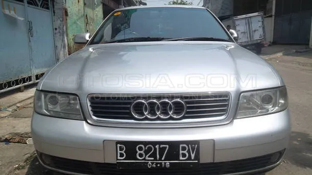 Jual Mobil Audi A4 1.6 Bensin 2001 - Jakarta Barat 