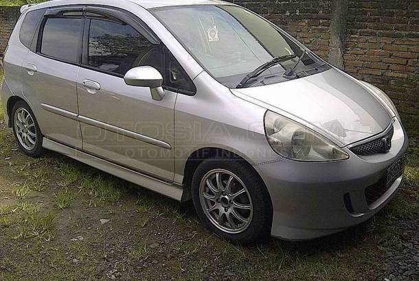  Dijual  Mobil  Bekas  Solo Honda  Jazz  2007  Otosia com