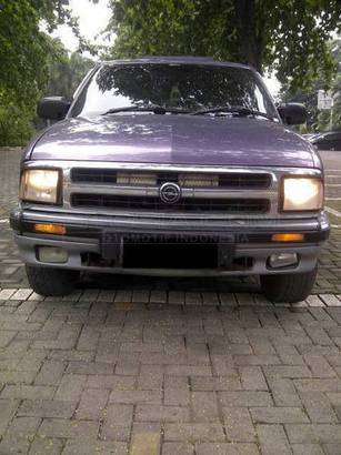 Dijual Mobil Bekas Jakarta Selatan - Opel Blazer 1997 