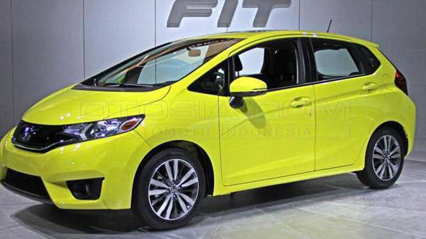 Dijual Mobil Bekas Surabaya - Honda Jazz 2015