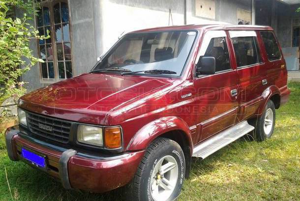 Dijual Mobil Bekas Palembang - Isuzu Panther 1997 