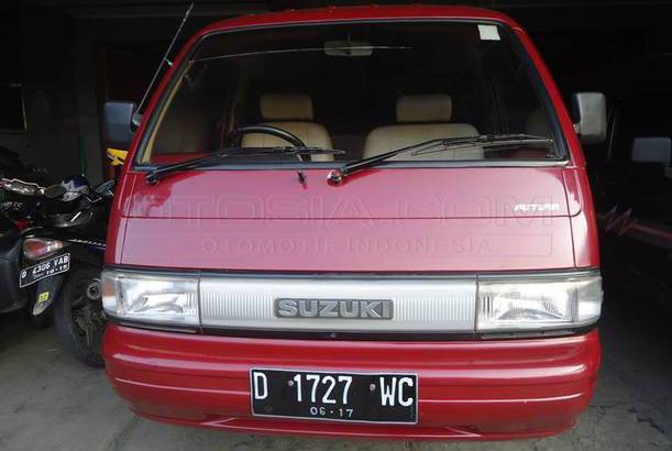  Jual  Mobil  Suzuki  Carry  Futura 1 5 Microbus Bensin 1993 