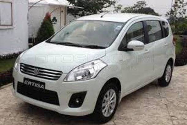 mobil surabaya kredit ringan Dijual Kapanlagi.com  Suzuki Surabaya Bekas Mobil :  Mobil