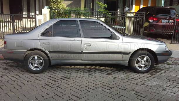 Dijual Mobil Bekas Malang - Peugeot 405 1990 Otosia.com