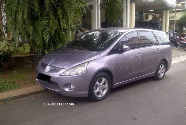 Dijual Mobil Bekas Jakarta Selatan - Mitsubishi Grandis 