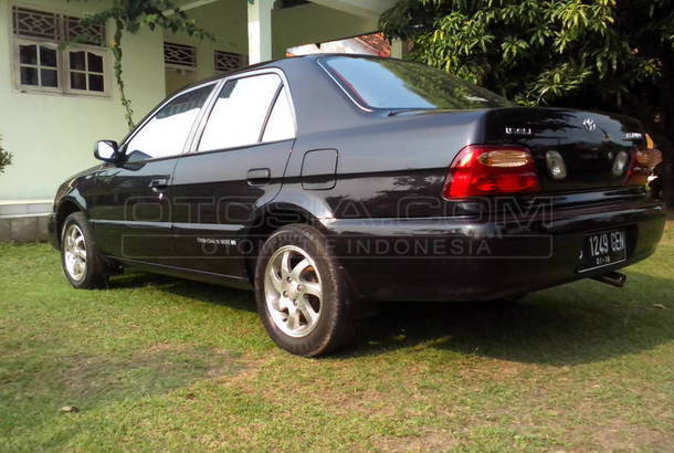 Dijual Mobil Bekas Tangerang - Toyota Soluna 2003 