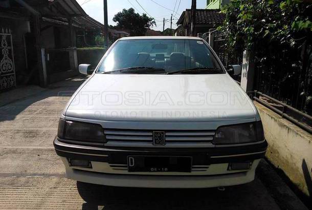 Dijual Mobil Bekas Bandung - Peugeot 405 1994