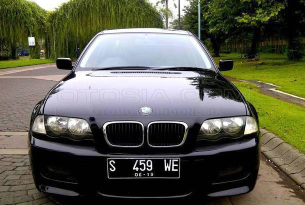 Dijual Mobil  Bekas Surabaya BMW  3 2001 Otosia com