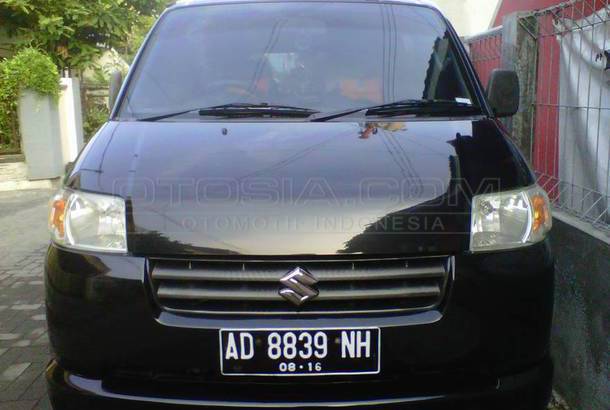 Dijual Mobil Bekas Semarang - Suzuki APV 2004