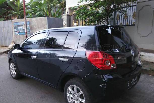 Dijual Mobil Bekas Jakarta Timur - Geely MK 2, 2012 