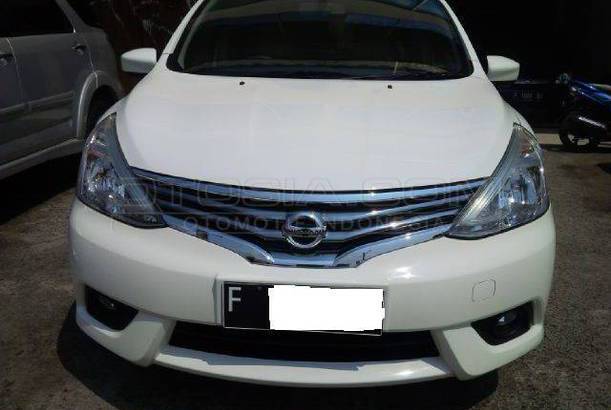 Dijual Mobil Bekas Bogor - Nissan Grand Livina 2013