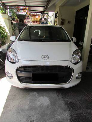 Dijual Mobil Bekas Denpasar - Daihatsu Ayla, 2013  Otosia.com