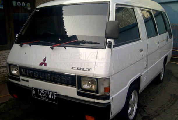 Dijual Mobil Bekas Jakarta Selatan - Mitsubishi L 300 