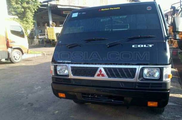 Dijual Mobil Bekas Jambi - Mitsubishi L 300 2015