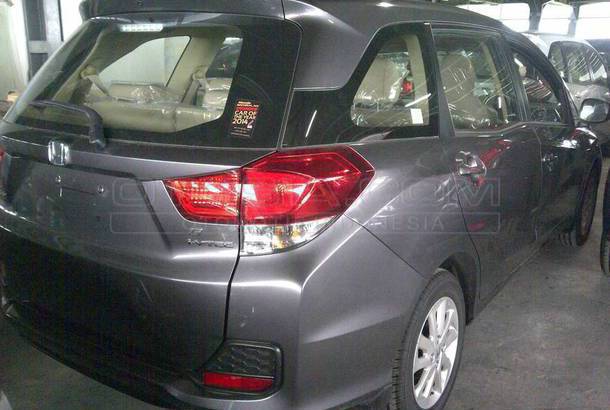 Dijual Mobil Bekas Surabaya Honda Mobilio  2019