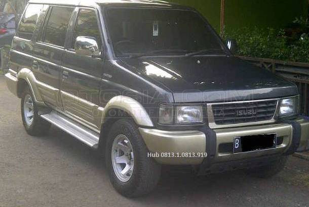  Dijual  Mobil  Bekas  Jakarta  Selatan Isuzu Panther  2000 