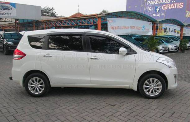 Dijual Mobil Bekas Bandung - Suzuki Ertiga 2013 Otosia.com