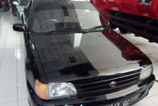 Dijual Mobil Bekas Yogyakarta - Toyota Starlet 1990 