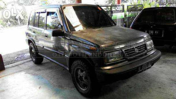 Jual Mobil Suzuki Vitara JLX M T Bensin 1992 - Malang 