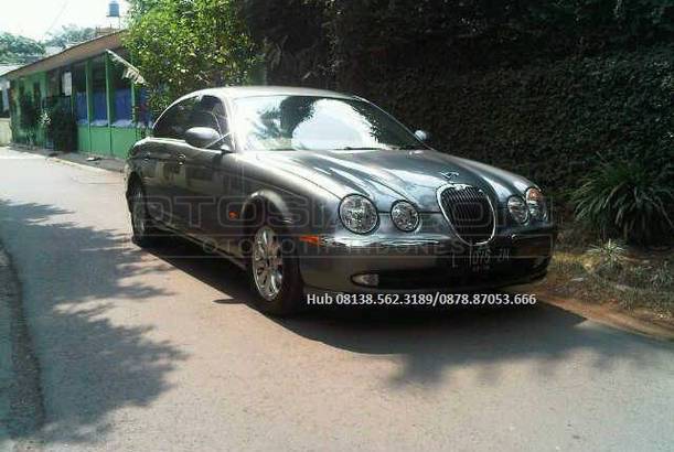 Jual Mobil Jaguar S-Type V6 2.5 L Bensin 2003 - Jakarta 