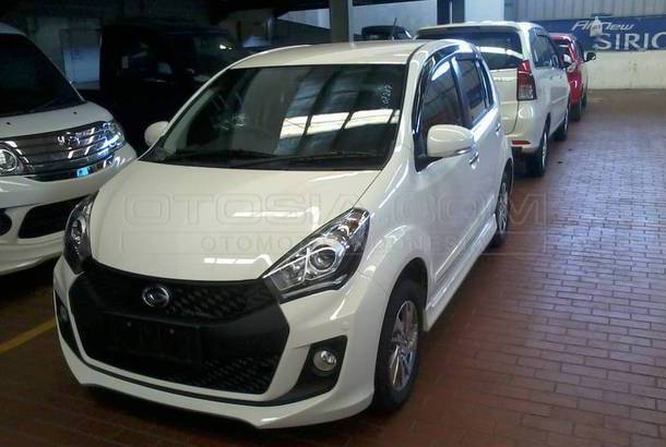 Dijual Mobil Bekas Bekasi - Daihatsu Sirion 2015 Otosia.com