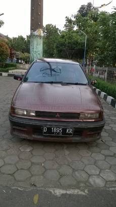 Dijual Mobil Bekas Bandung - Mitsubishi Lancer 1990