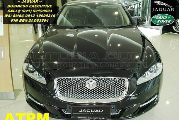 Dijual Mobil Bekas Jakarta Selatan - Jaguar XJ 2013 